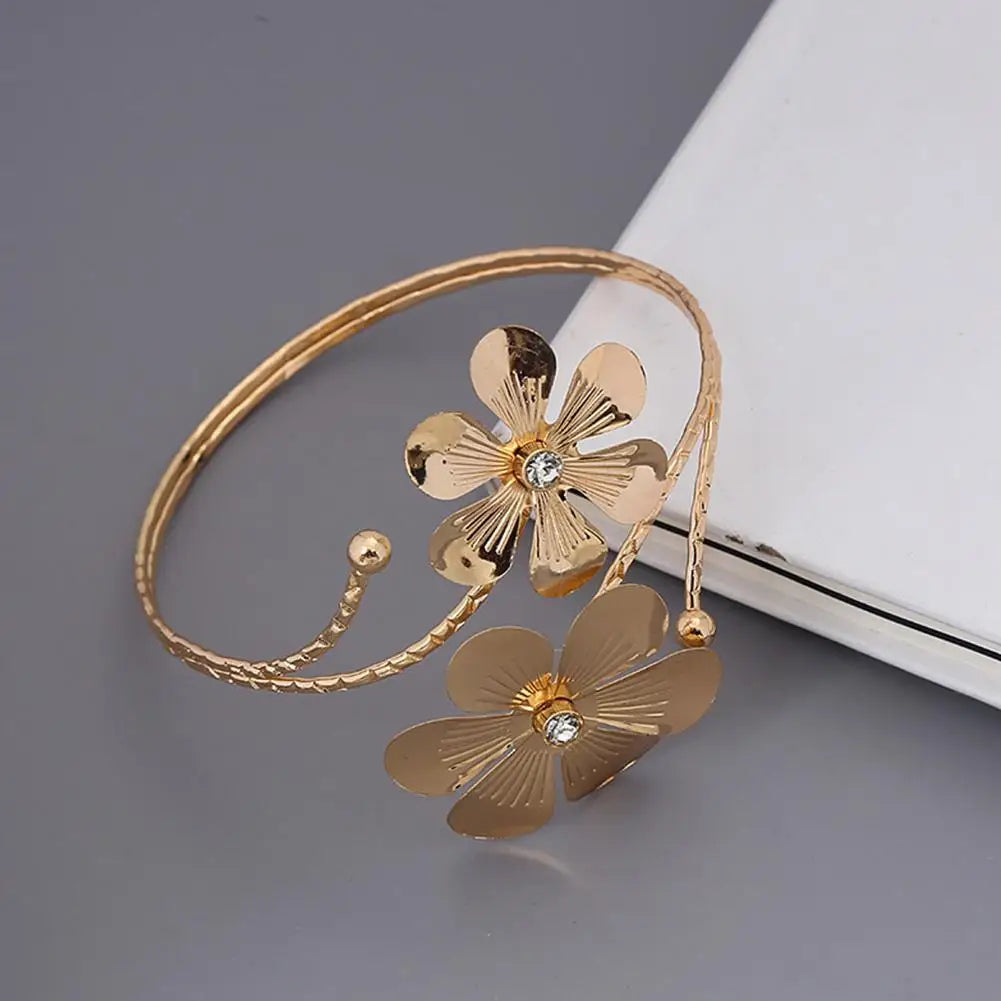 Adjustable Metal Flower Arm Bracelet for Women - Gold/Silver Hip Hop Accessory