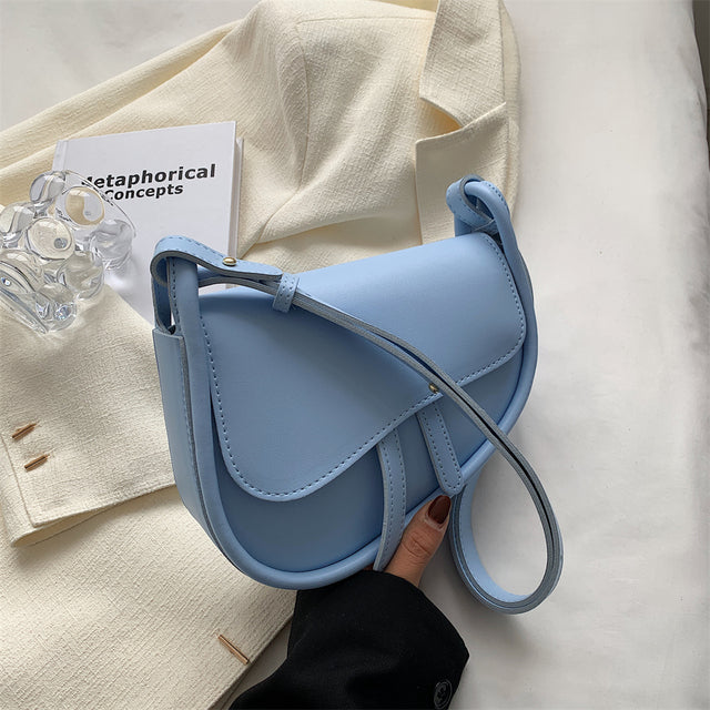 موضة السرج حقيبة جديدة حقائب كتف صغيرة للنساء 2022 جودة عالية الصلبة بولي Leather الجلود Crossbody أنثى حقيبة ساعي فاخرة 4z