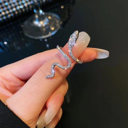 Elegant Silver Snake Ring with Sparkling Cubic Zirconia for Women's Statement Jewelry
